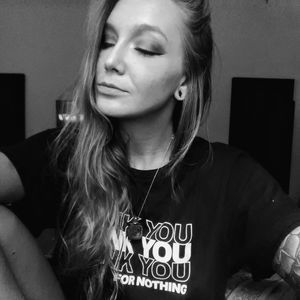 Meet your Posher, Annie